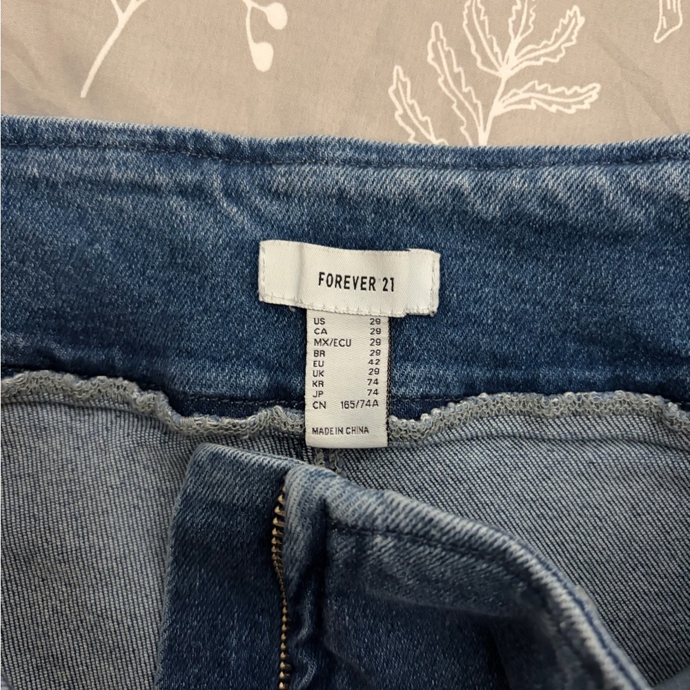 Forever 21 Medium Blue Straight-Leg Jeans with Belt - Picture 5 of 5